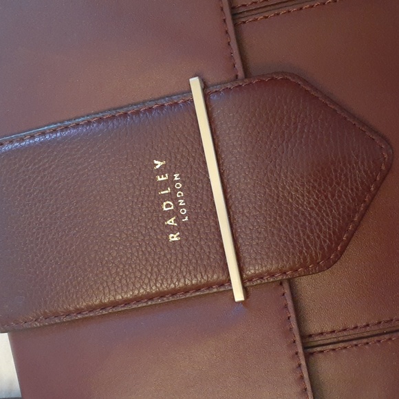 Radley crossbody purse - Picture 2 of 12